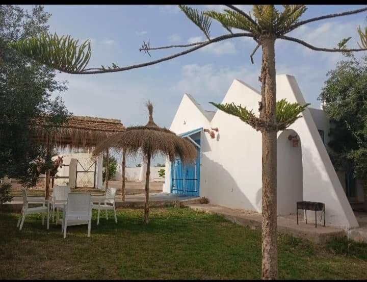 Nouveau Bungalow Djerba 乌姆苏克 外观 照片